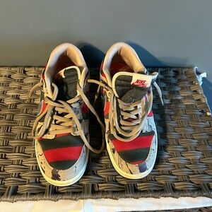 Nike men’s Red and Green Sneakers